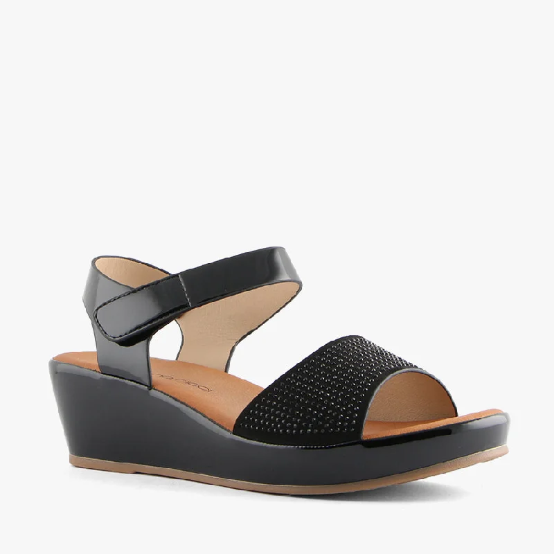 Versatile Heeled Sandals for Any Occasion---BLOOMER BLACK