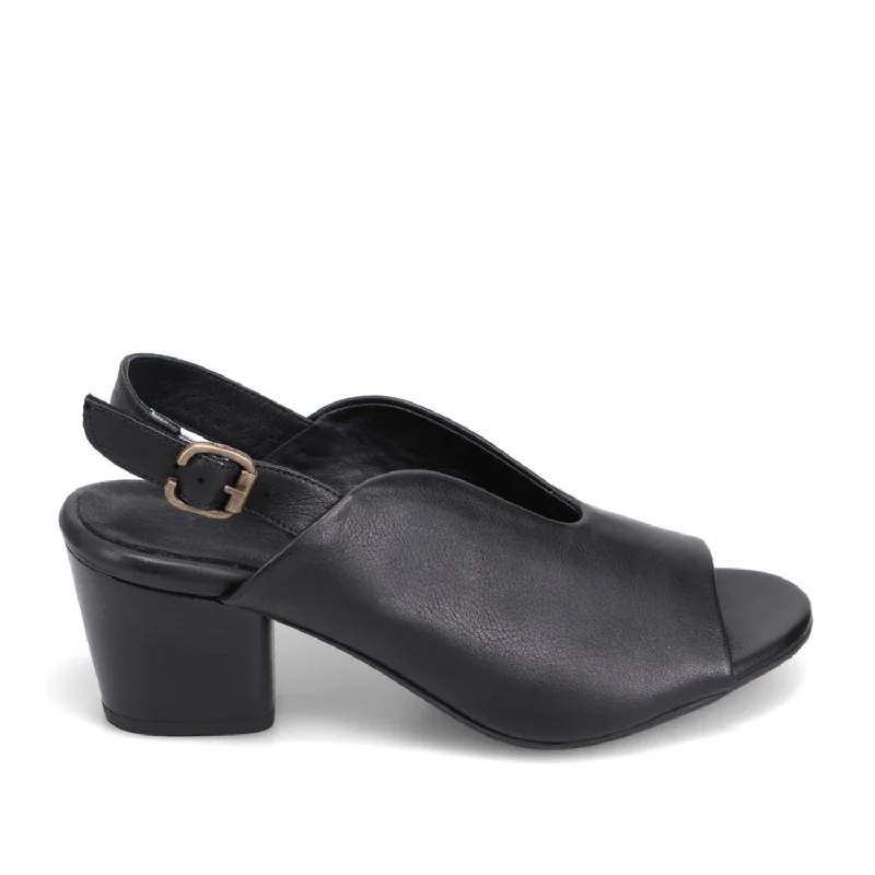 Bueno Women's Claire in Black---Fashionable Kitten Heels for Date Night