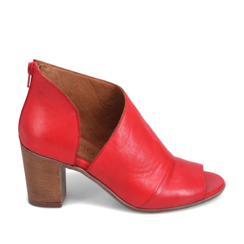 Bueno Women's Usher in Cherry---Fashionable Kitten Heels for Date Night