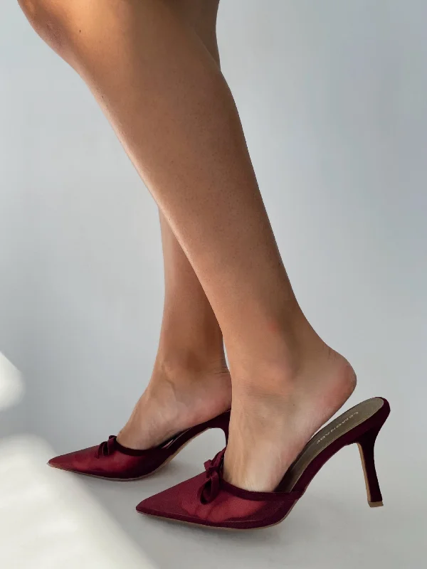 Cherry Mesh Bow Heel---Charming Bow Pumps for a Cute and Stylish Look