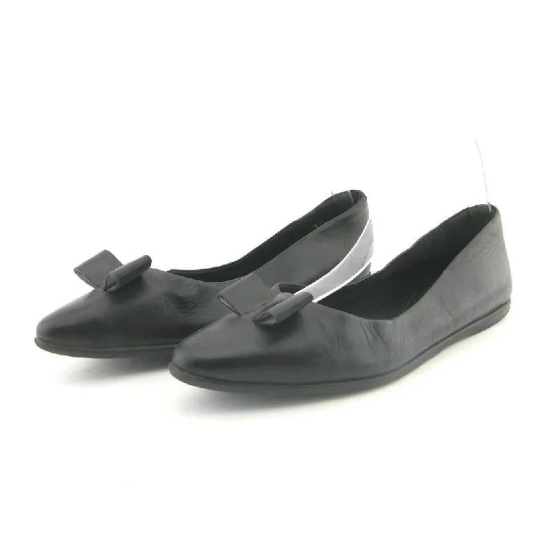 COLE HAAN ZERØGRAND BOW SKIMMER---Charming Bow Pumps for a Cute and Stylish Look