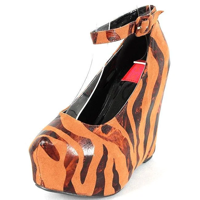 Stylish Platform Heels for Extra Height--Wedge pumps