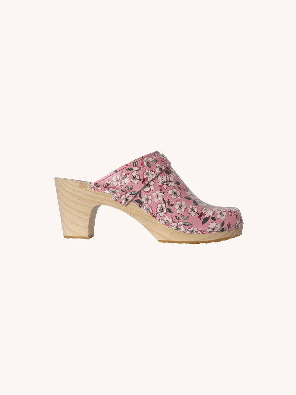 Versatile Heeled Sandals for Any Occasion---Flower Maj Clog