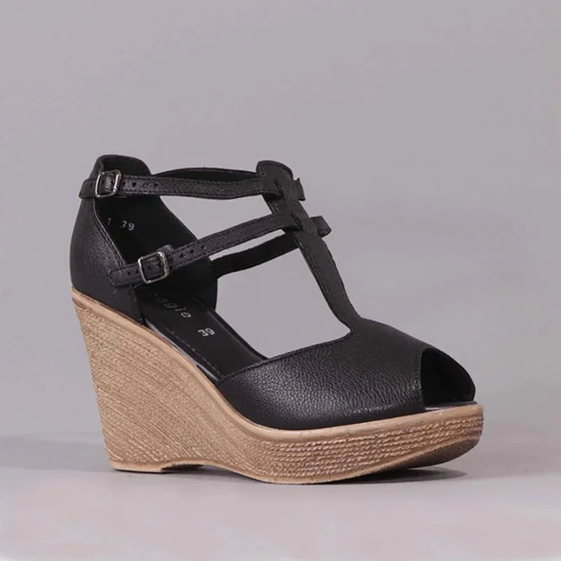 Stylish Platform Heels for Extra Height--Froggie 11503.371 Ladies Lea Waxy Shoes Black