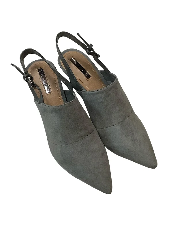 Stiletto Heel Pumps with Perfect Fit--Grey Shoes Heels Stiletto Tahari By Arthur Levine, Size 7.5-Fashionable & Classic