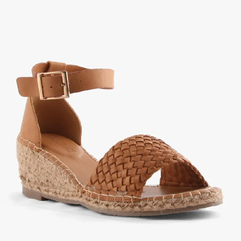 Versatile Heeled Sandals for Any Occasion---HABIT TAN