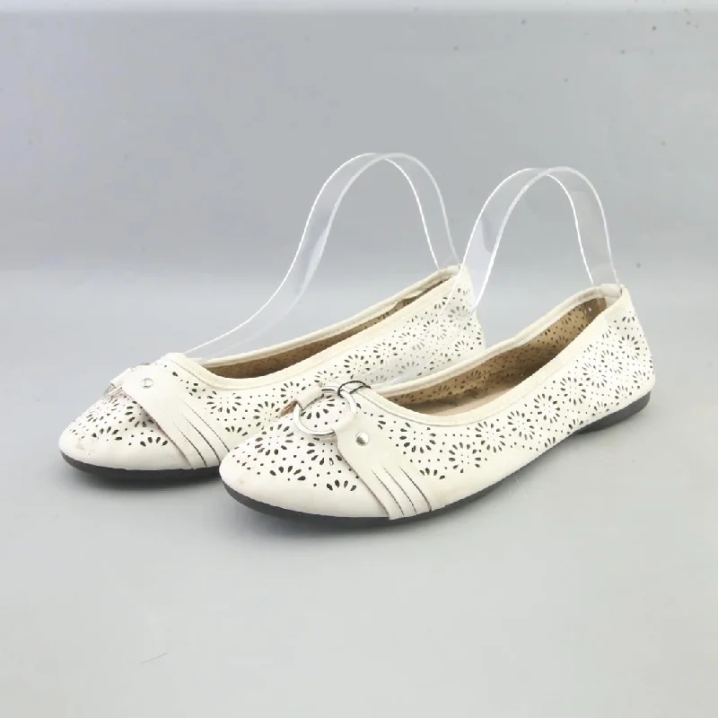 HARBORSIDES MEMORY FOAM---Fashionable Kitten Heels for Date Night