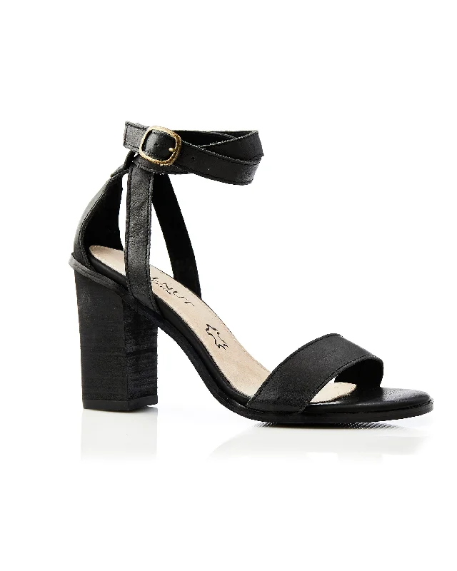 Trendy Chunky Heel Pumps for Casual Wear--Jules Block Heel Black