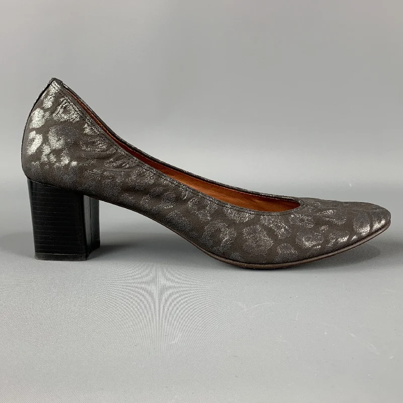 Versatile Heeled Sandals for Any Occasion---LANVIN Size 12 Grey Animal Print Jacquard Stacked Rounded Pumps