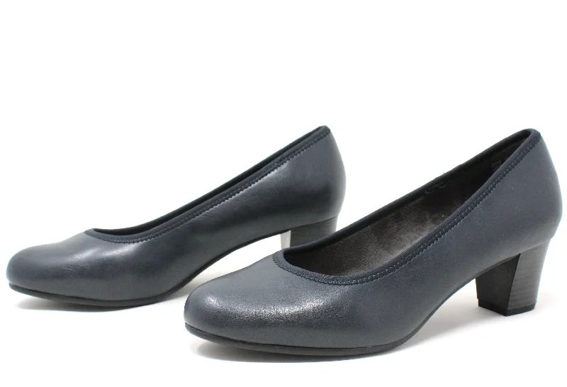 Stylish Slip-On Pumps for Quick Elegance---Leather Look Slip On Heel