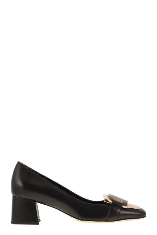 Leather pumps with chain---Comfortable Leather Pumps for Office and Everyday Wear