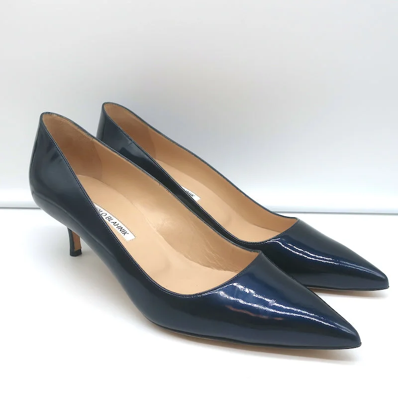 Sleek and Shiny Patent Pump Heels for a Polished Look--Manolo Blahnik BB 50 Kitten Heel Pumps Navy Metallic Patent Leather Size 40 NEW