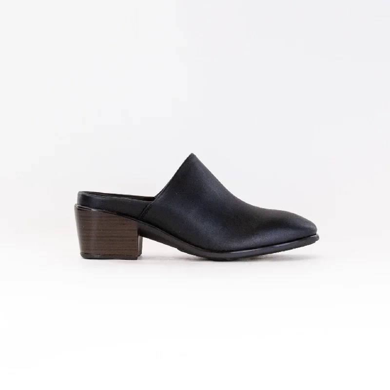 Naot Dedicate (Women's) - Black jet Leather---Comfortable Leather Pumps for Office and Everyday Wear