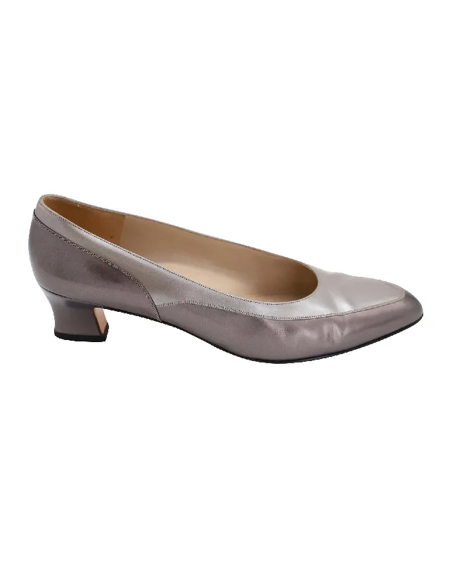 Salvatore Ferragamo Metallic Court Heels in Silver Leather---Comfortable Leather Pumps for Office and Everyday Wear