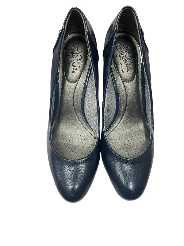 Stiletto Heel Pumps with Perfect Fit--Navy Shoes Heels Stiletto Life Stride, Size 11-Fashionable & Classic