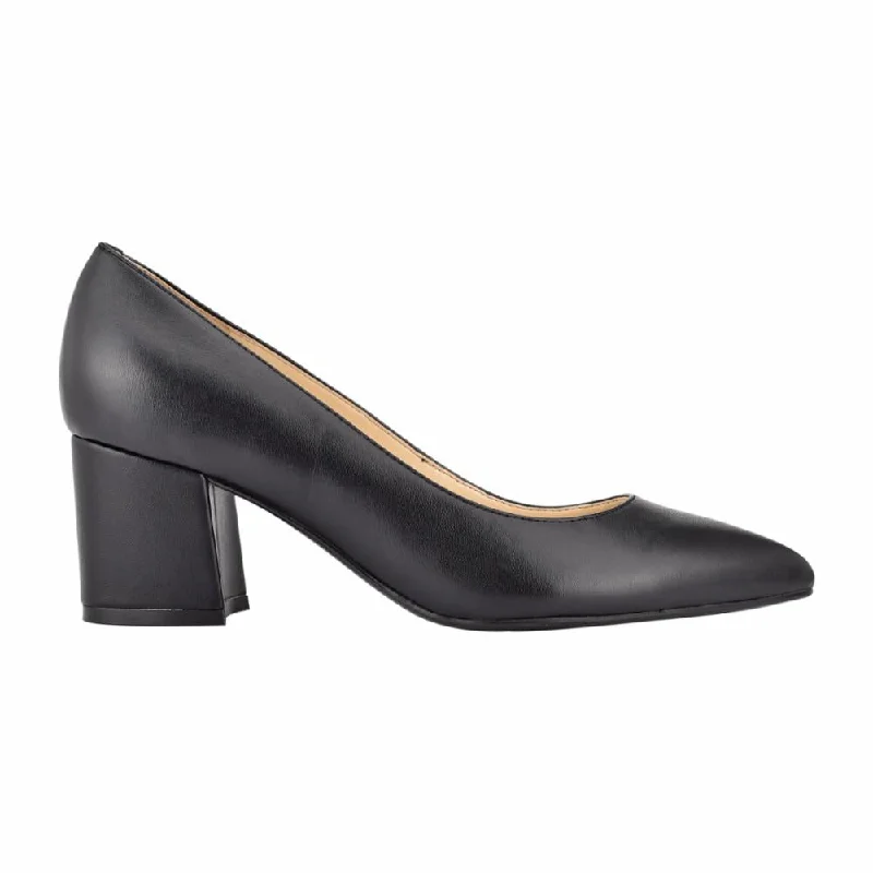 Nine West Women's Issa3 Black M---Fashionable Kitten Heels for Date Night