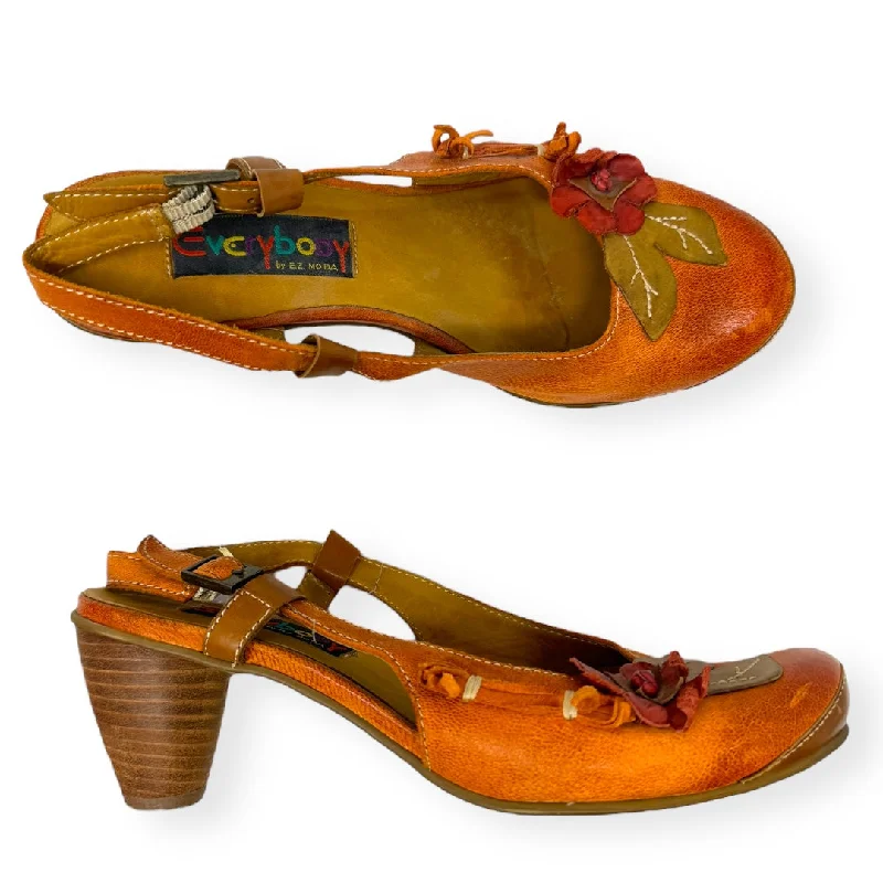 Vintage Leather Flower Appliqué Slingback Heels Everybody By B.Z. Moda , Size 9.5---Comfortable Leather Pumps for Office and Everyday Wear