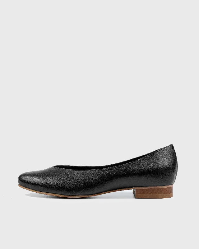 Pumps Black Nopal ballerinas made of cactus leather---Comfortable Leather Pumps for Office and Everyday Wear