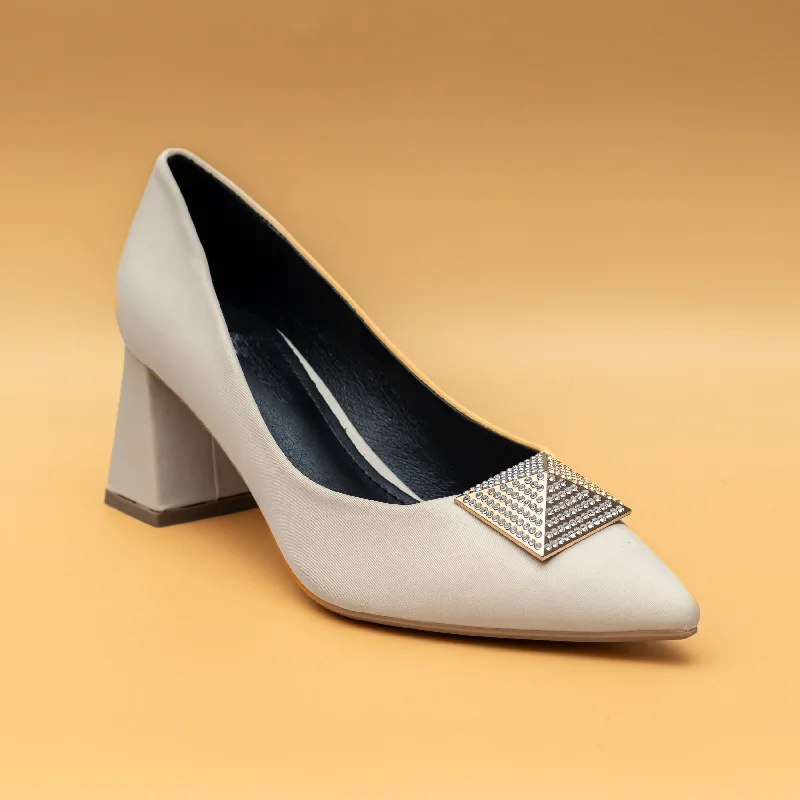 Versatile Heeled Sandals for Any Occasion---Pyramid Broach Pumps - Beige