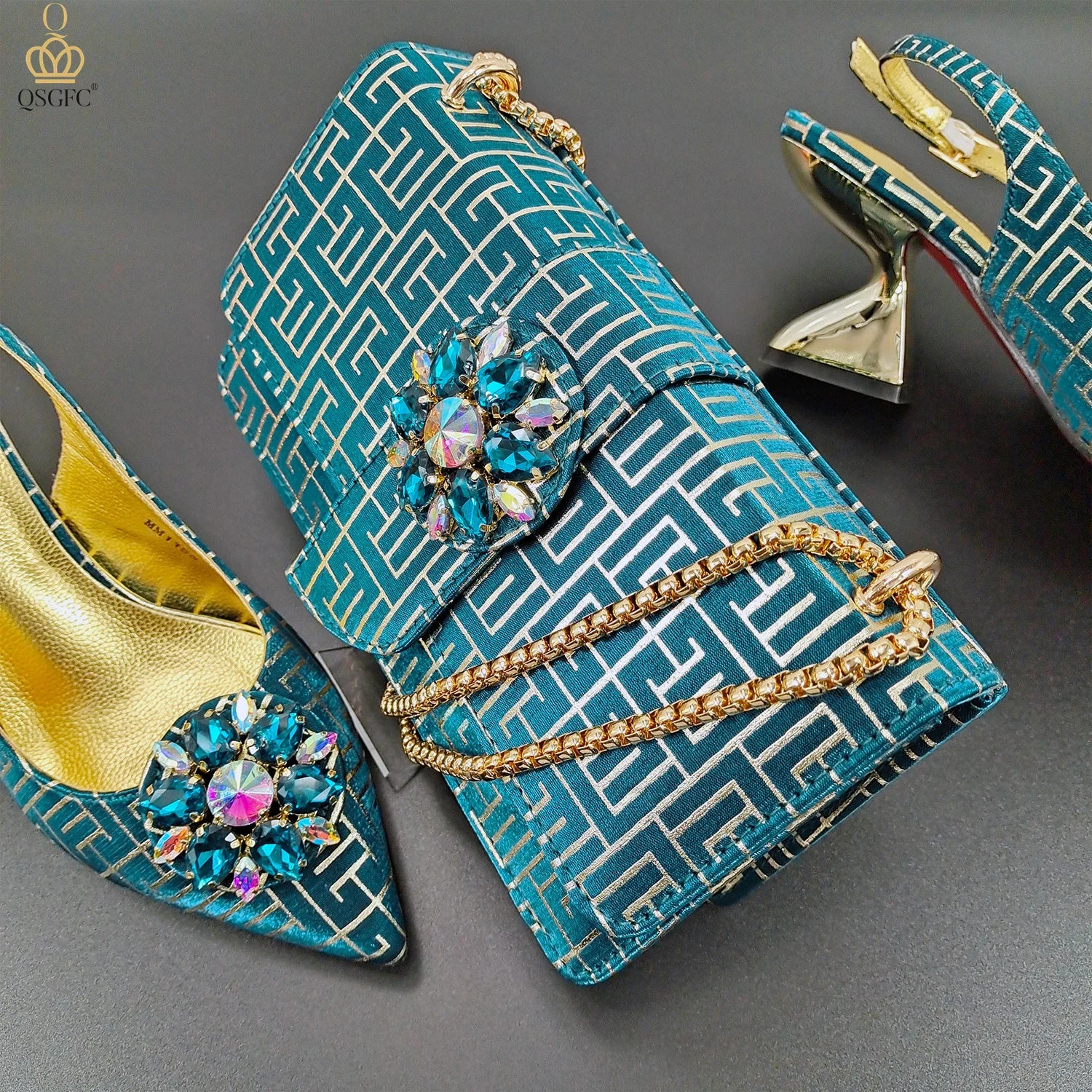 Teal Blue Color Platform Design Peep Toe Ladies Shoes Matching Bag Set For Mature