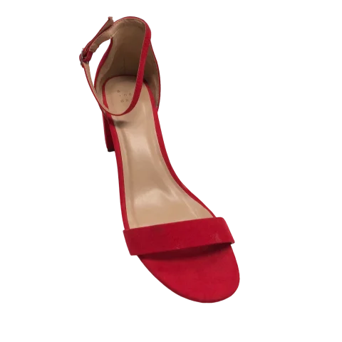 Red Shoes Heels Block A New Day, Size 12---Fashionable Kitten Heels for Date Night