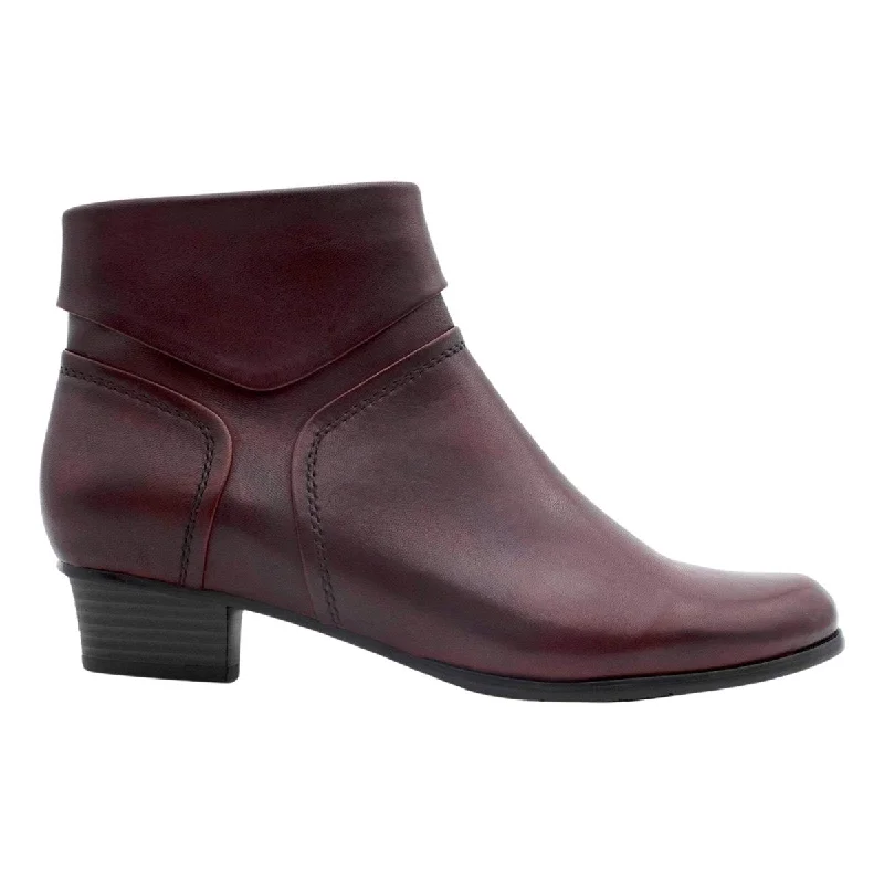 Regarde Le Ciel Women's Stefany 378 Sangria Leather---Comfortable Leather Pumps for Office and Everyday Wear