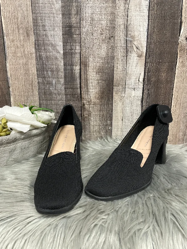 Shoes Heels Block By Adrienne Vittadini In Black, Size: 7---Fashionable Kitten Heels for Date Night