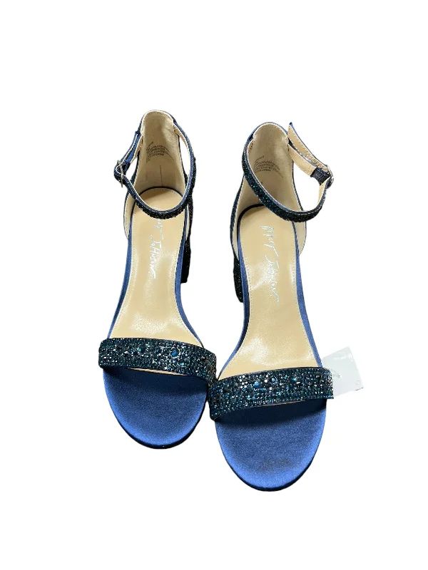 Shoes Heels Block By Betsey Johnson In Blue, Size: 6.5---Fashionable Kitten Heels for Date Night