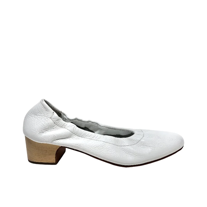 Shoes Heels Block By Cma In White, Size: 6.5---Fashionable Kitten Heels for Date Night