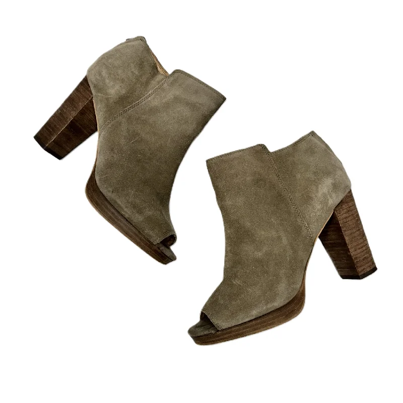 Shoes Heels Block By Corso Como In Taupe, Size: 7.5---Fashionable Kitten Heels for Date Night