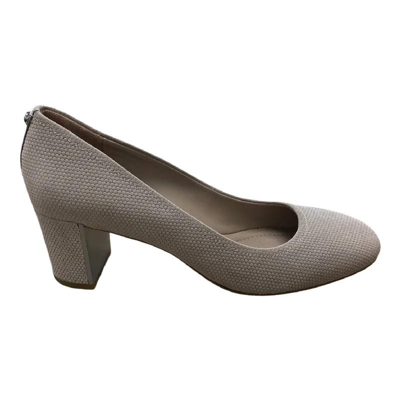 Shoes Heels Block By Donald Pliner In Taupe, Size: 7---Fashionable Kitten Heels for Date Night