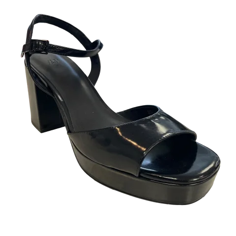 Shoes Heels Block By H&m In Black, Size: 9.5---Fashionable Kitten Heels for Date Night