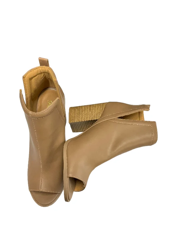 Shoes Heels Block By Pink Lily In Tan, Size: 9---Fashionable Kitten Heels for Date Night