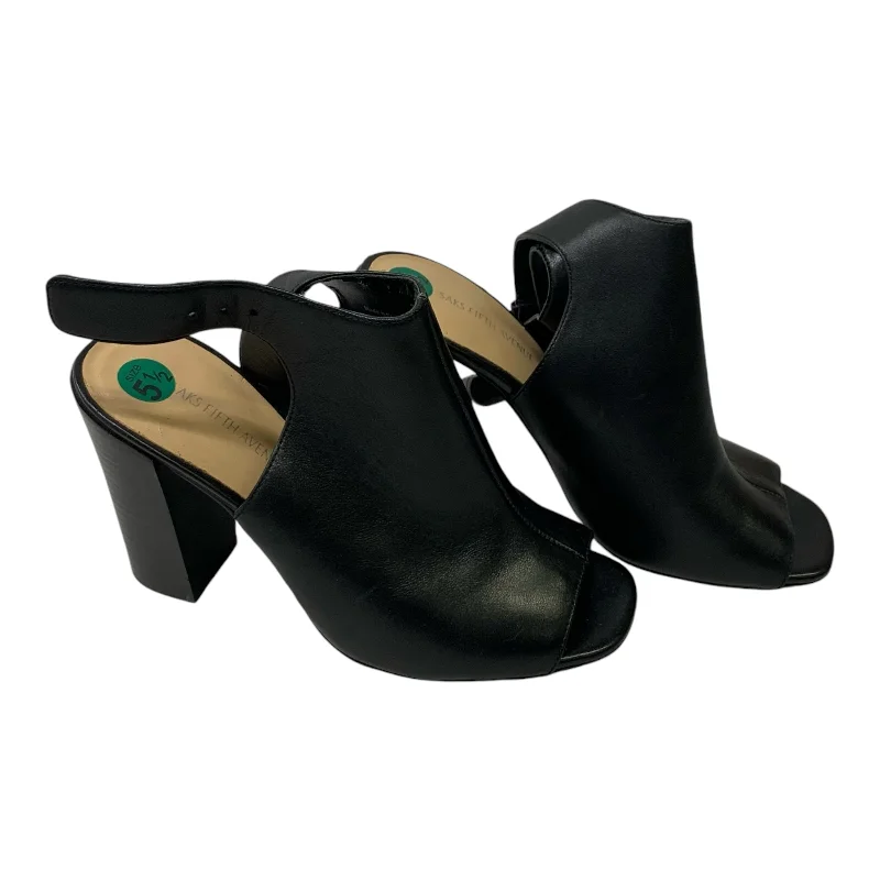 Shoes Heels Block By Saks Fifth Avenue In Black, Size: 5.5---Fashionable Kitten Heels for Date Night