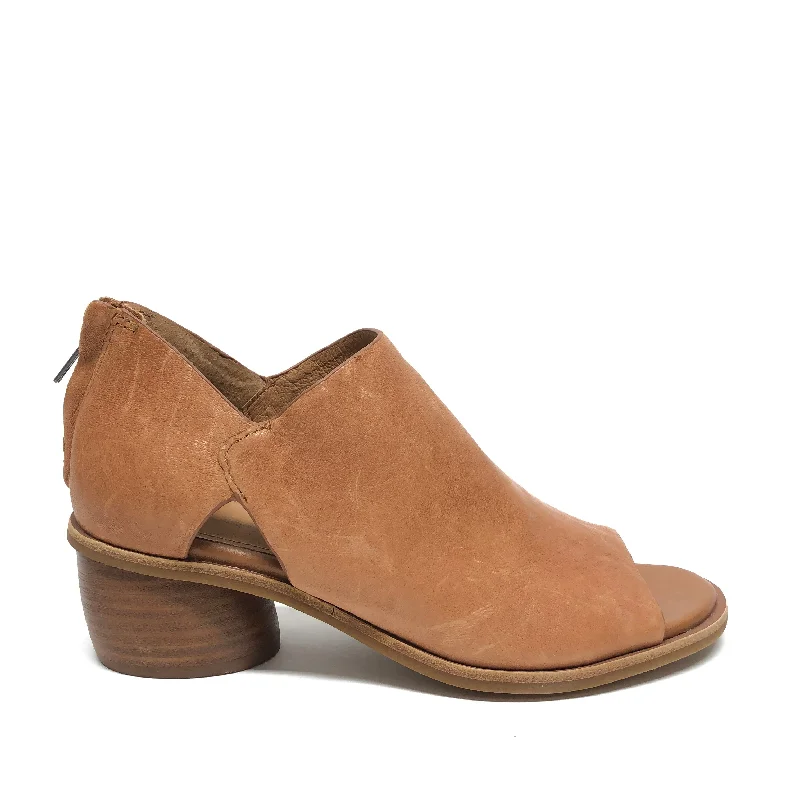 Shoes Heels Block By Sofft In Tan, Size: 9---Fashionable Kitten Heels for Date Night