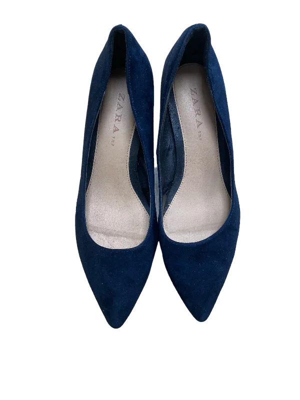 Shoes Heels Block By Zara In Navy, Size: 6.5---Fashionable Kitten Heels for Date Night