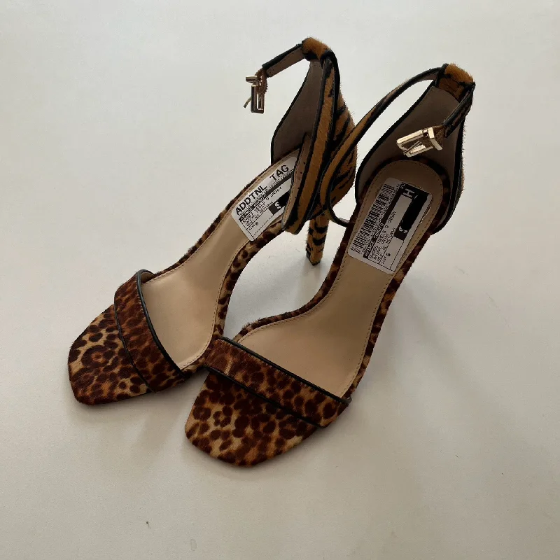 Shoes Heels D Orsay By Vince Camuto In Animal Print, Size: 6---Fashionable Kitten Heels for Date Night