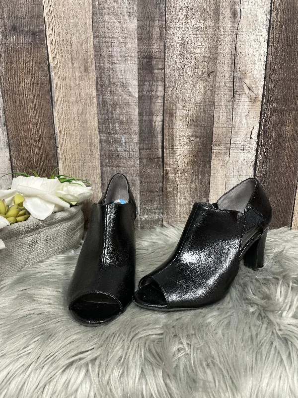 Stiletto Heel Pumps with Perfect Fit--Shoes Heels Stiletto By Life Stride In Black, Size: 7.5-Fashionable & Classic