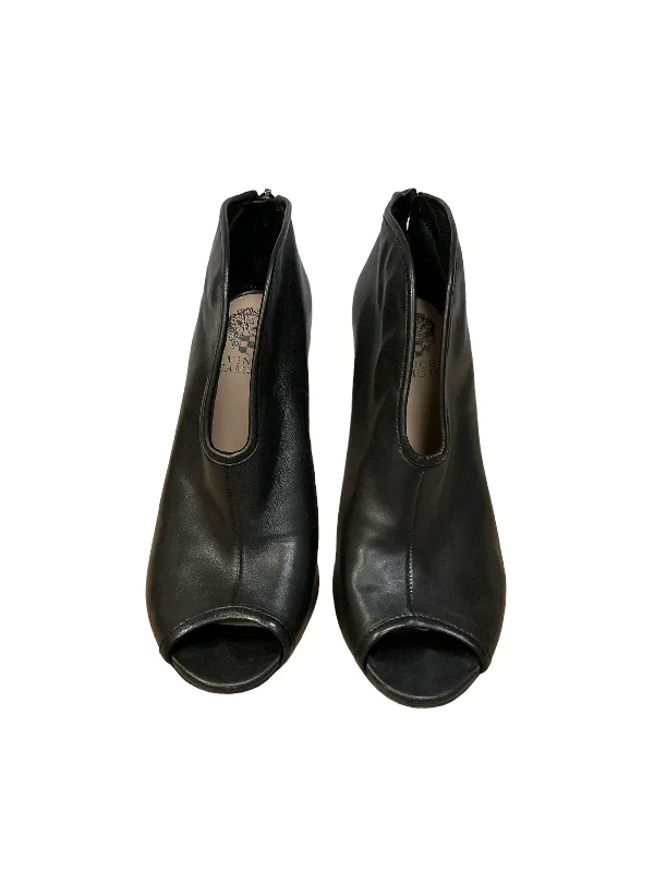 Stiletto Heel Pumps with Perfect Fit--Shoes Heels Stiletto By Vince Camuto In Black, Size: 7.5-Fashionable & Classic