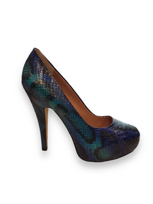 Stiletto Heel Pumps with Perfect Fit--Shoes Heels Stiletto By Vince Camuto In Blue, Size: 7.5-Fashionable & Classic