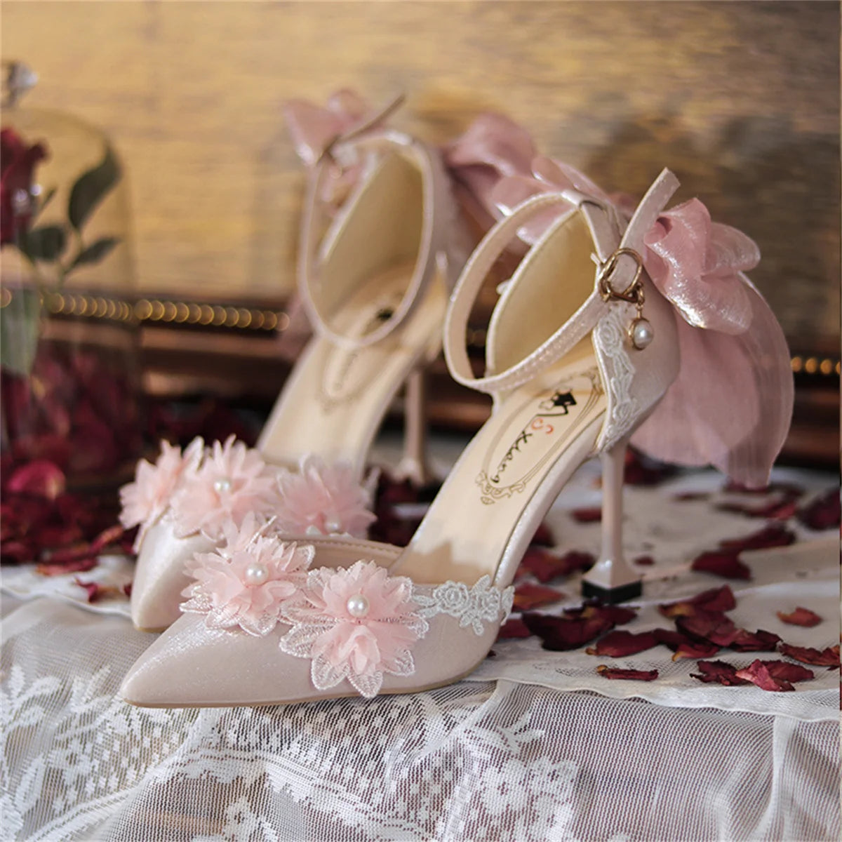 Sohiwoo French Elegant Palaca Tea Party Style Girls Shoes Lolita Wedding Ribbon Bowknot Lace Ruffle Flower Pearls Noble 8cm High Heeled---Charming Bow Pumps for a Cute and Stylish Look