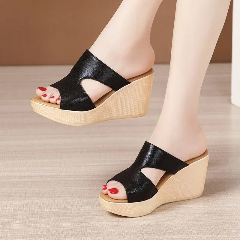 Stylish Platform Heels for Extra Height--Ladies Slippers Fashion Platform Wedge Women's Pumps Designer High Heel