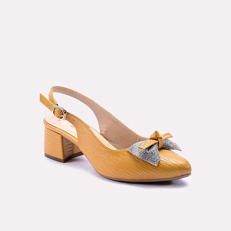 Supriya Mustard Fancy Pumps 0431132