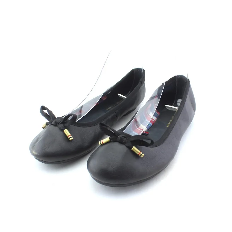 TOMMY HILFIGER CECILIA---Fashionable Kitten Heels for Date Night