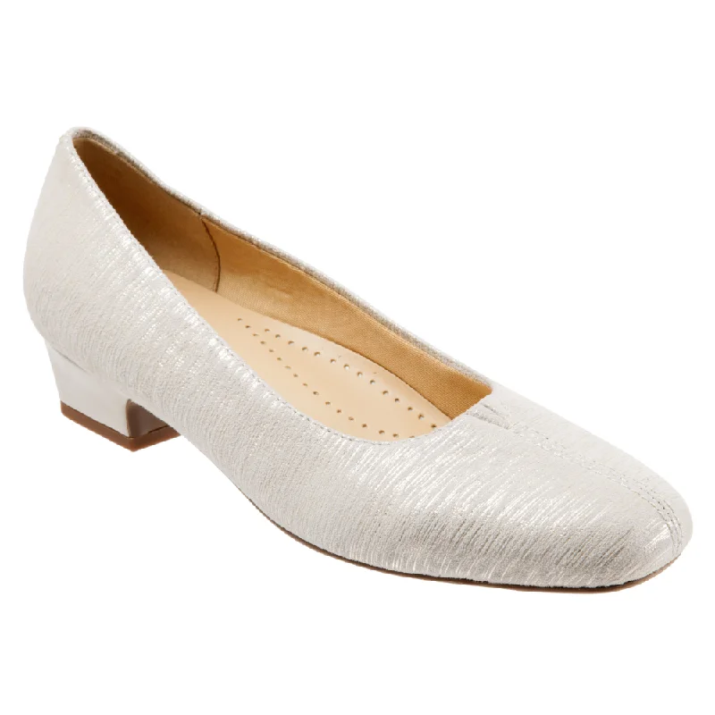 Trotters Doris Off White Leather Pump (Women's)---Comfortable Leather Pumps for Office and Everyday Wear