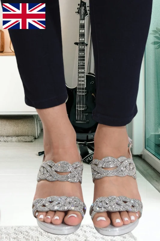 White Dallas Heels---Fashionable Kitten Heels for Date Night