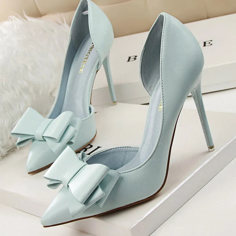 Women 7.5cm 10cm High Heels Korean Pumps Scarpins Cute Bow Middle Low Heels---Charming Bow Pumps for a Cute and Stylish Look