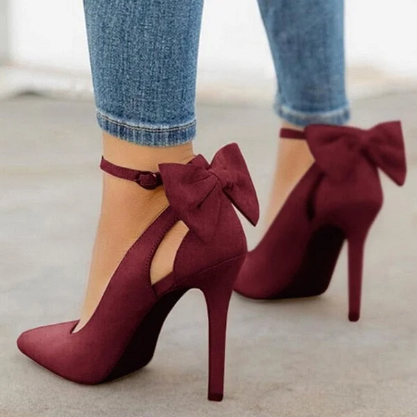 Red Pumps