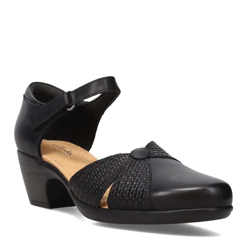 Women's Clarks, Emily Rae Pump---Fashionable Kitten Heels for Date Night