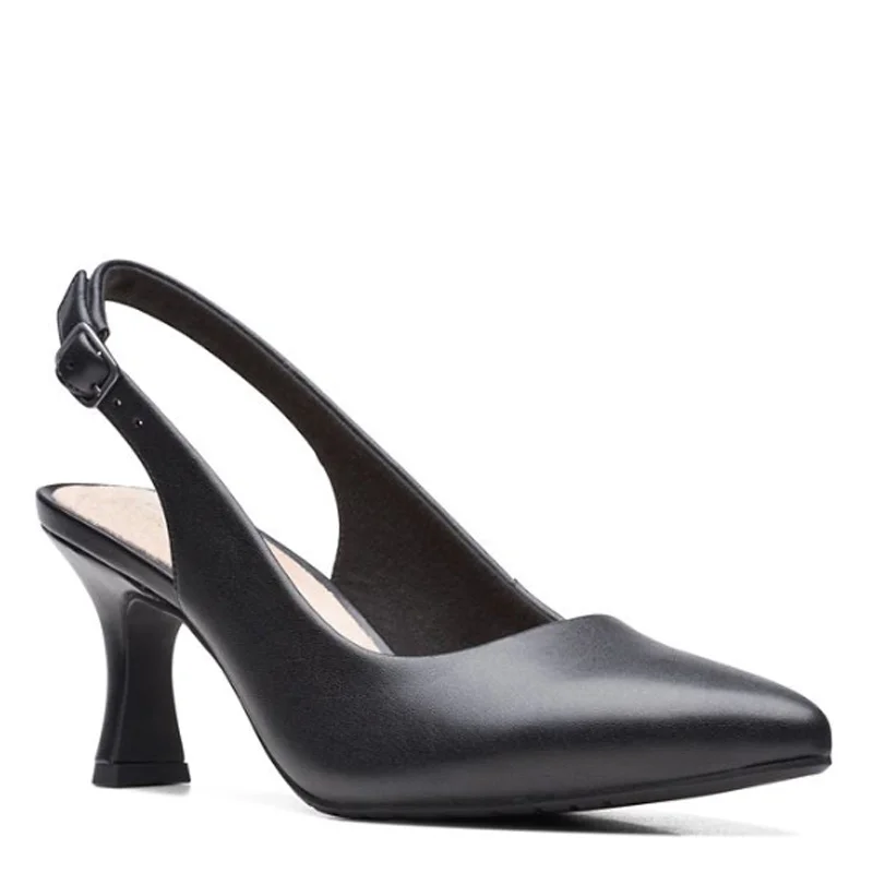 Women's Clarks, Kataleyna Step Pump---Fashionable Kitten Heels for Date Night